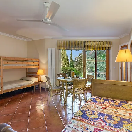 Semesterbostad Town House Bellavista *