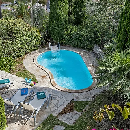 Semesterbostad Town House Bellavista *